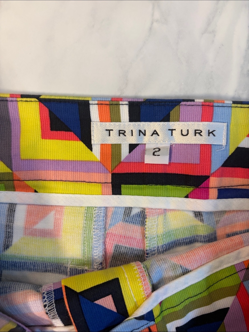 Trina Turk Corbin 2 Shift Geometric Print Shorts - Picture 2 of 3